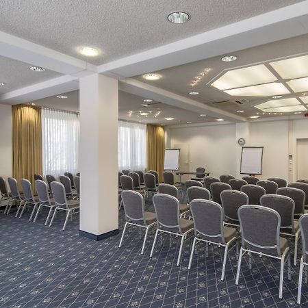 Holiday Inn Munich Unterhaching By Ihg Ngoại thất bức ảnh