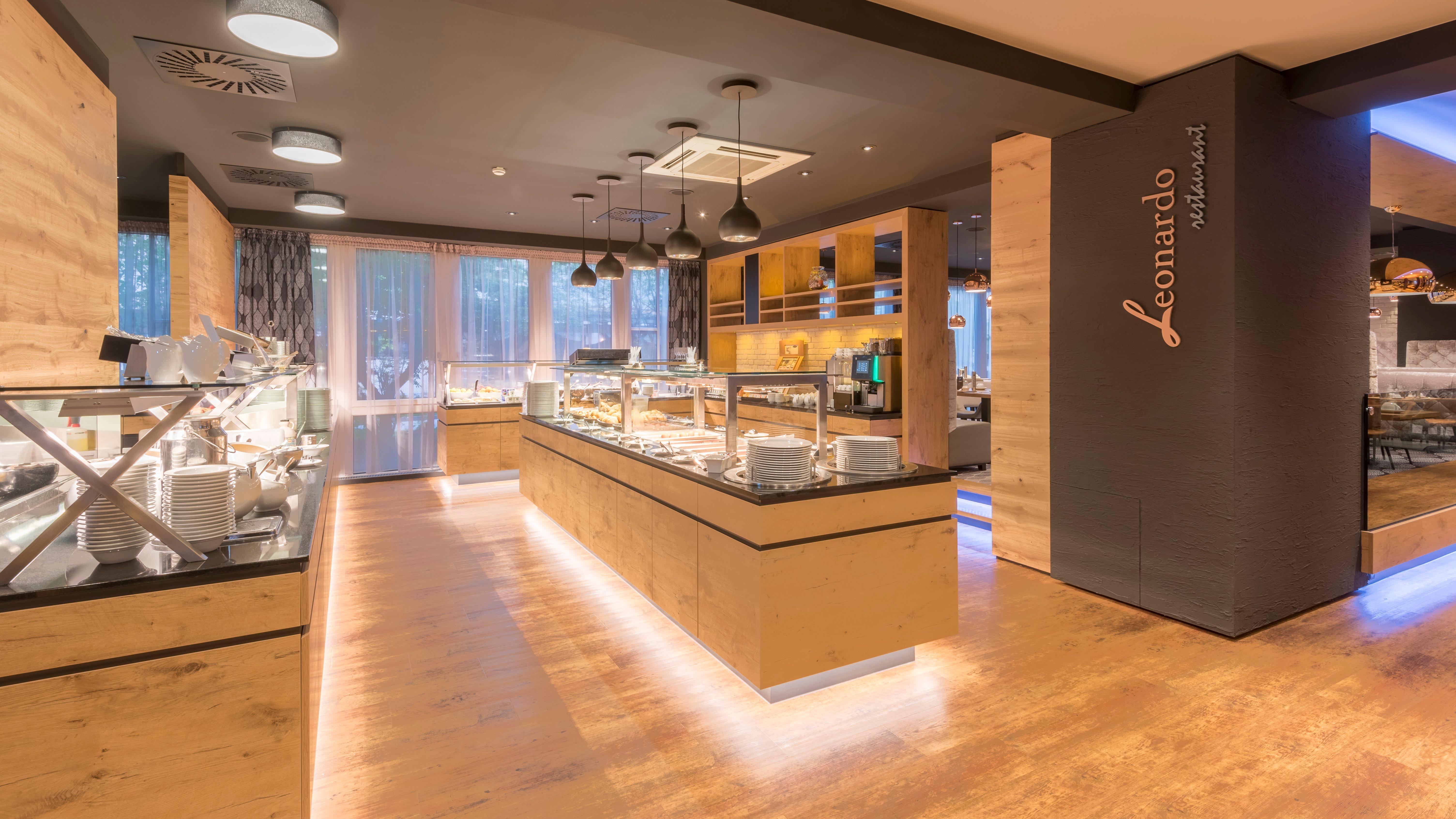Holiday Inn Munich Unterhaching By Ihg Ngoại thất bức ảnh