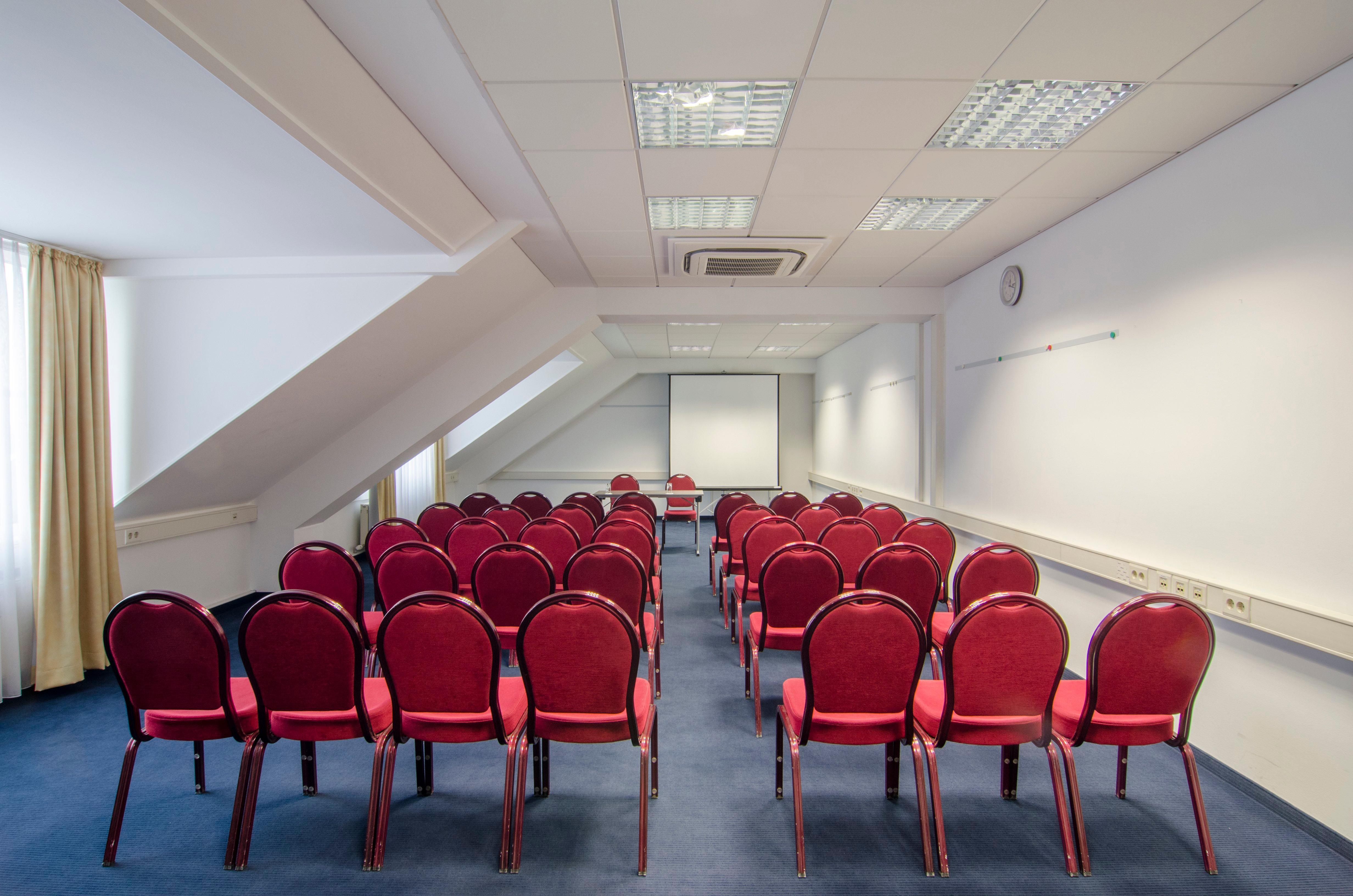 Holiday Inn Munich Unterhaching By Ihg Ngoại thất bức ảnh
