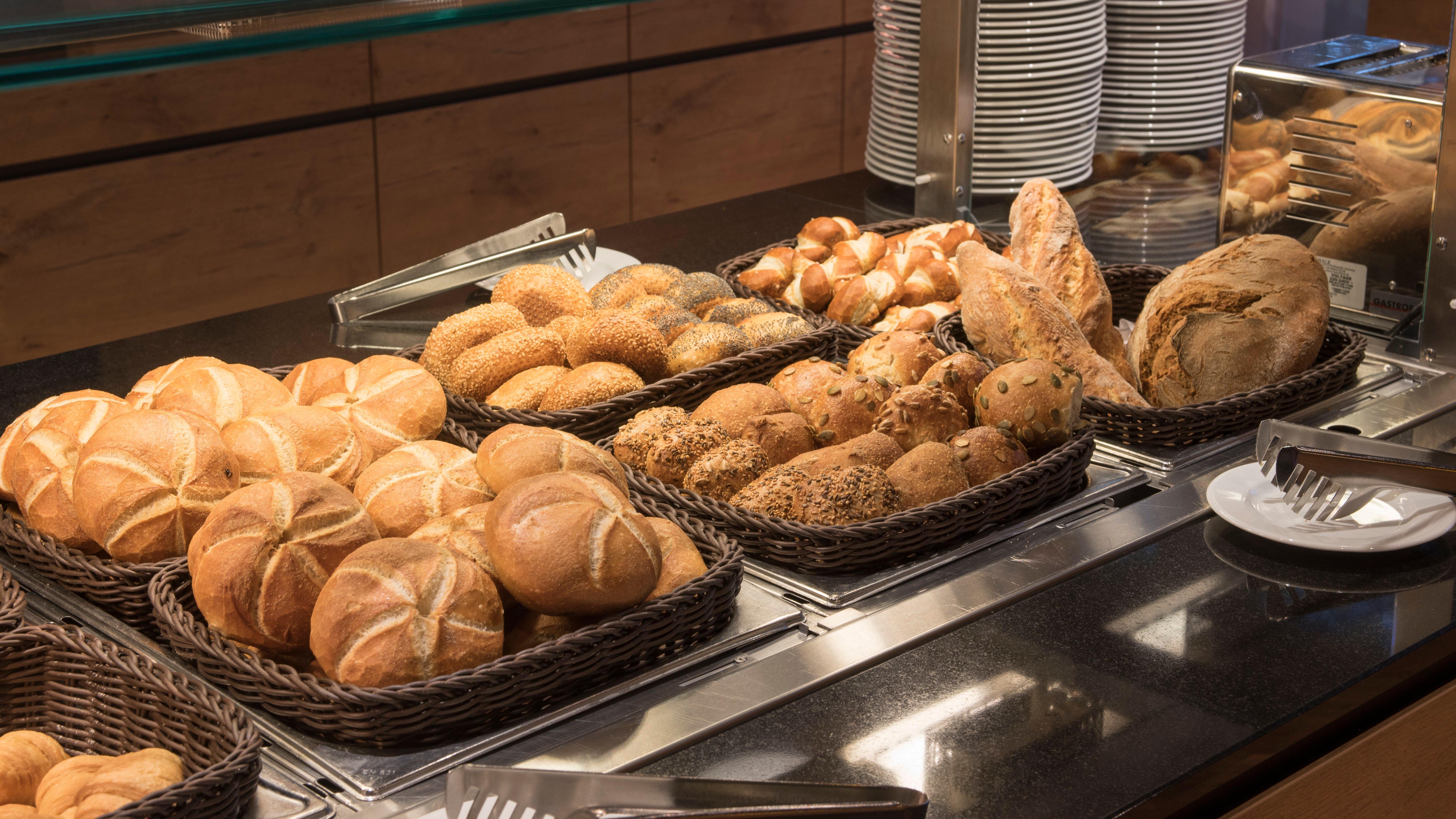 Holiday Inn Munich Unterhaching By Ihg Ngoại thất bức ảnh