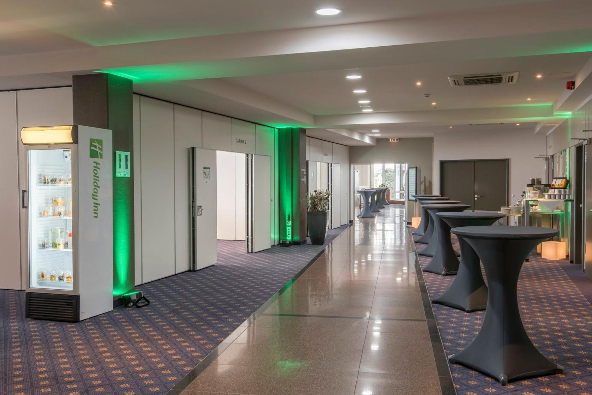 Holiday Inn Munich Unterhaching By Ihg Ngoại thất bức ảnh